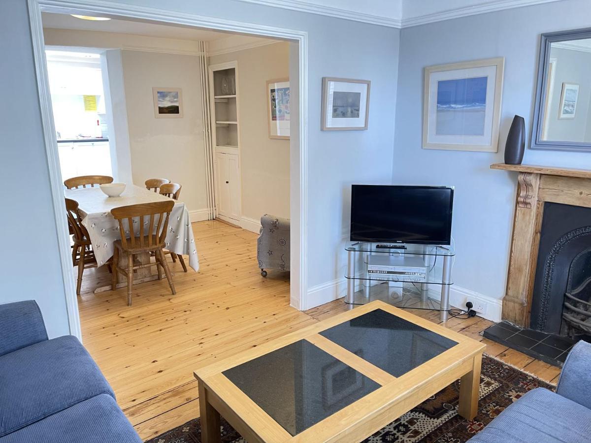 37 Trenwith Place, Charming Family Home & Garden! St Ives 외부 사진
