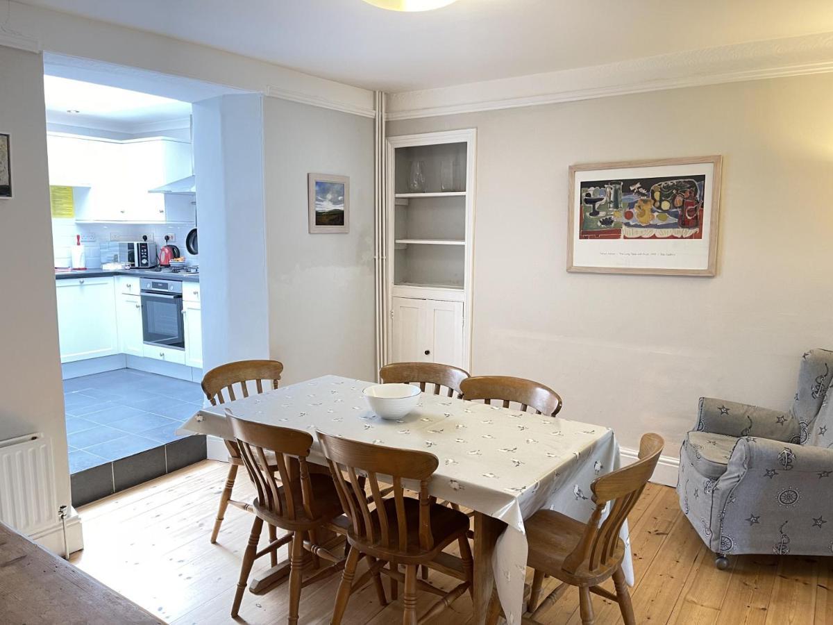 37 Trenwith Place, Charming Family Home & Garden! St Ives 외부 사진